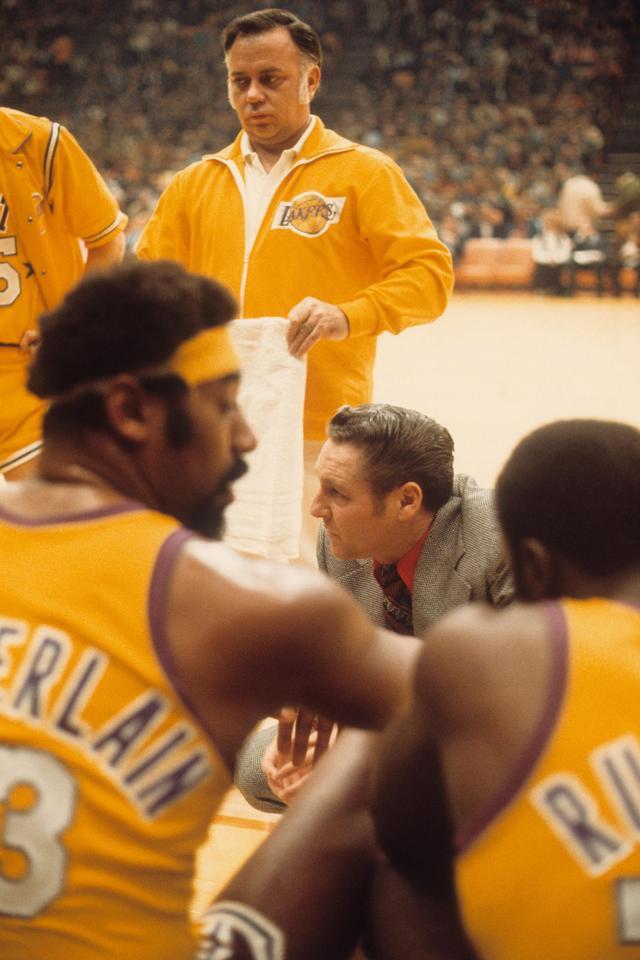 了他的儿子 了他的儿子