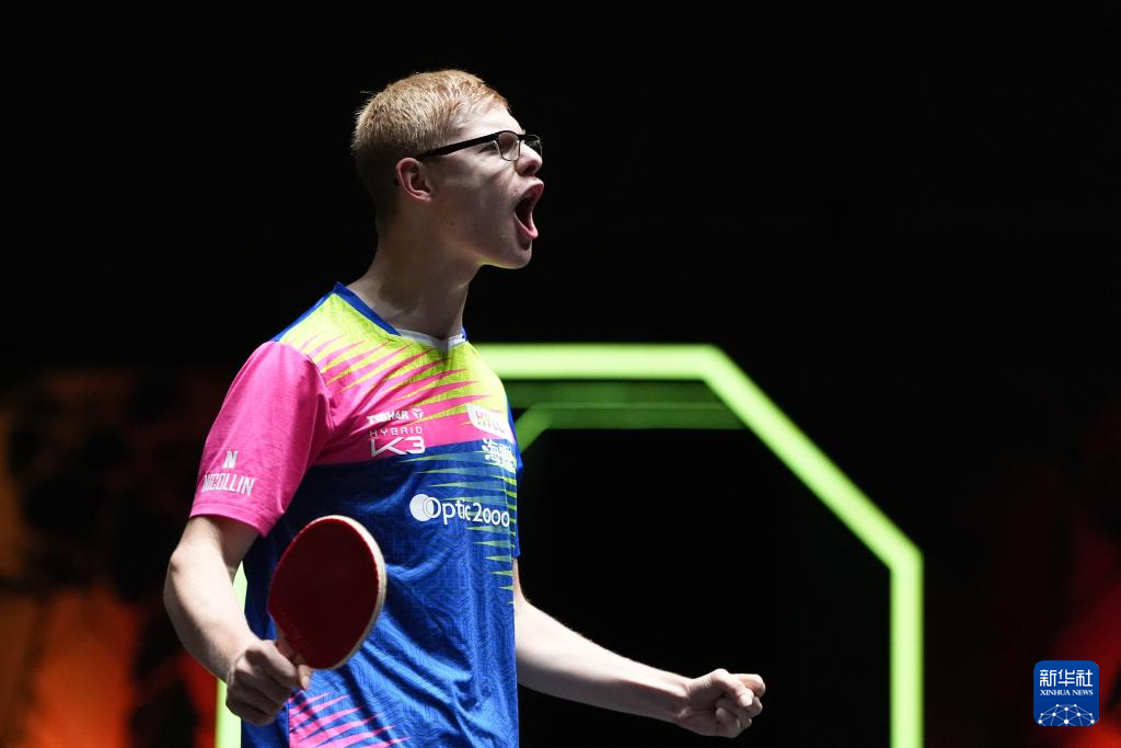 让他们在 让他们在