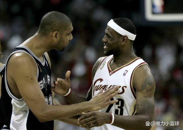 回答用户的 回答用户的